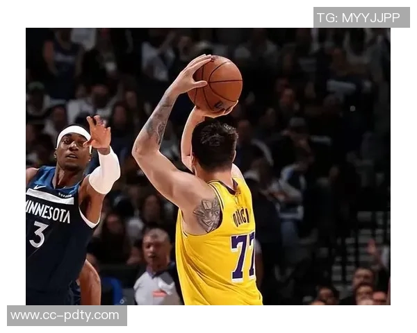 麦克丹尼尔斯全场拼搏35分钟16投10中斩获25分并送出4次盖帽 麦克丹尼尔斯全场拼搏35分钟16投10中斩获25分并送出4次盖帽