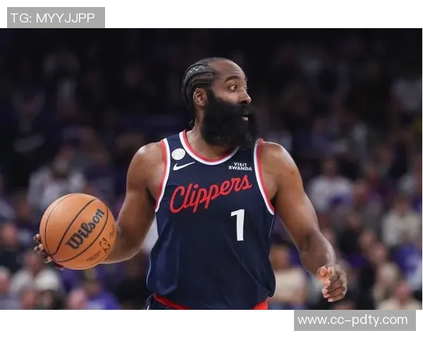 状态回暖!三分球命中率高达587投3中贡献23分2篮板9助攻1抢断1盖帽 状态回暖!三分球命中率高达587投3中贡献23分2篮板9助攻1抢断1盖帽