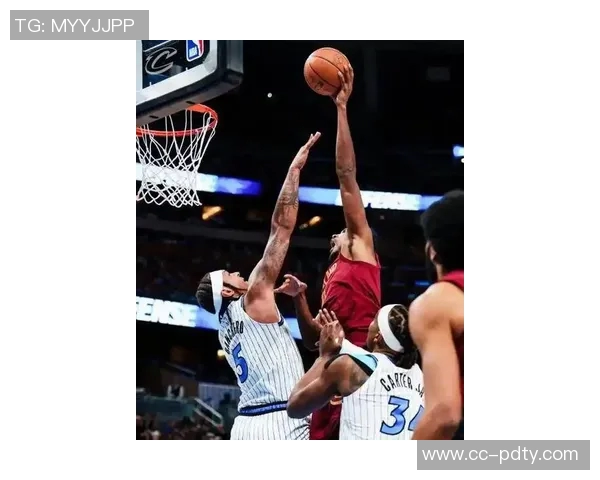 米切尔下半场狂砍27分全场36分5篮板9助攻2抢断助球队逆转胜利 米切尔下半场狂砍27分全场36分5篮板9助攻2抢断助球队逆转胜利